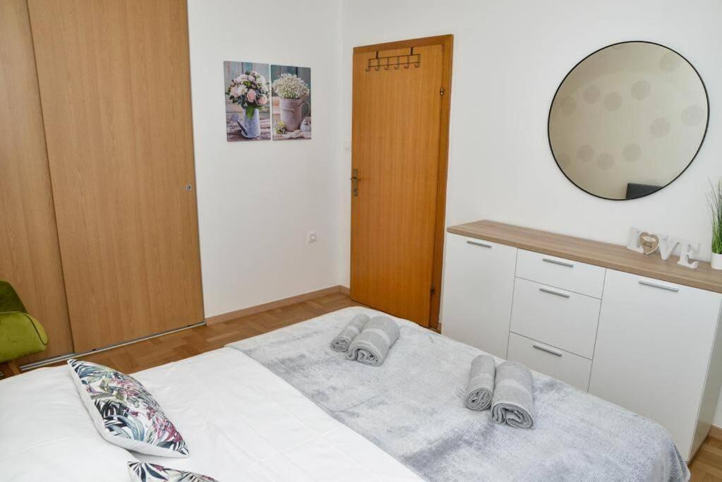 Apartment Longin Zadar Eksteriør billede